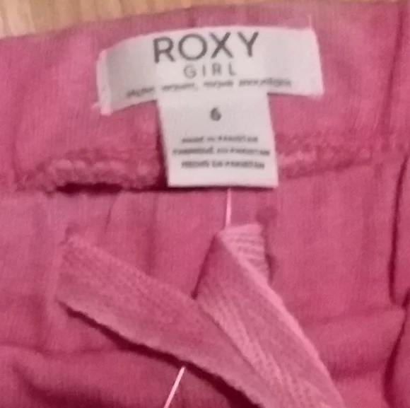 ⭐HP⭐  NEW Roxy Girls Drawstring Shorts - Picture 2 of 4